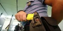 Olbia, fermato col taser: 57enne muore in ambulanza