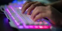 Cybersicurezza, attacchi a 600 server in vari Paesi: mandato d'arresto per 5 russi 'NoName'
