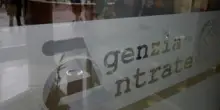 Sito Agenzia Entrate in tilt per ore, l'ira dei commercialisti. Sogei si scusa e informa: "Ora funziona"