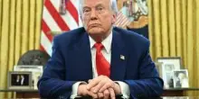 Trump e il crollo di consensi: Epstein, inflazione e migranti affondano il tycoon