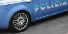 Roma, bambina di 9 anni in casa tra droga e rifiuti: salvata grazie a segnalazione su YouPol