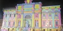 Roma, Fontana di Trevi illuminata per gli Internazionali di tennis