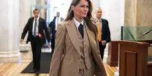 Meno di 14 giorni alla Casa Bianca, come Melania ha ridotto il ruolo di First Lady