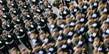 Russia, al via parata per Giorno Vittoria. Putin: "Tutto il Paese sostiene offensiva in Ucraina"