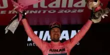 Giro d'Italia, ad Ayuso la settima tappa. Roglic torna in maglia rosa