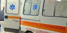 Napoli, ascensore precipita: 4 persone ferite. Salvate da cavo d'emergenza