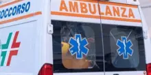 Salerno, bimbo di 9 mesi ricoverato con fratture gravi: indagini