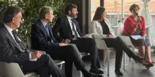Democrazia sotto attacco: tra interferenze straniere e manipolazione dell'informazione