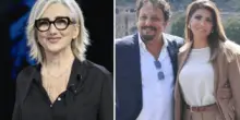 Lunetta Savino: "Peggior baciatore? Brignano". La replica piccata di Flora Canto
