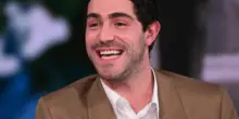 Tommaso Zorzi racconta il coming out con i genitori. La reazione di Caterina Balivo