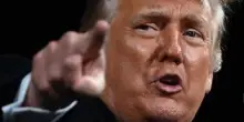 Trump vieta studenti stranieri a Harvard e minaccia la Columbia University