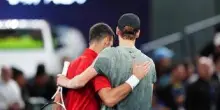 Coppa Davis, caso Clostebol e... sci: il rapporto 'complicato' tra Sinner e Djokovic