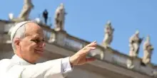 Femminicidi, il dolore del Papa: "No al dominio che sfocia in violenza"
