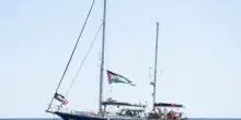 Gaza, Israele dirotta nave con a bordo Greta Thunberg