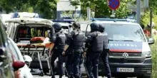Austria, sparatoria a Graz: studente entra in una scuola e fa strage, almeno 10 morti