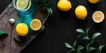 Bere acqua e limone al mattino fa bene? Cosa dice lo scienziato