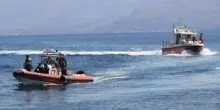 Roma, peschereccio ribaltato al largo di Anzio: un disperso