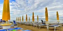 Spiagge vuote? Gassmann bacchetta i balneari: "Abbassate i prezzi"