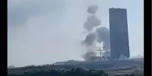 Iran colpisce la sede Mossad a Tel Aviv: in fiamme cuore intelligence Israele - Video