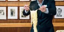 Le Fettuccine Alfredo? "Un'alchimia di soli 3 ingredienti, diffidate dalle imitazioni"