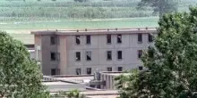 Bologna, condannato per la strage di Corinaldo esce dal carcere per laurearsi e fugge