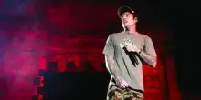 Fedez, spoiler del suo libro: da Sanremo al matrimonio finito con Ferragni