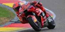 MotoGp, Marquez vince la Sprint in Ungheria davanti a Di Giannantonio. Delude Bagnaia