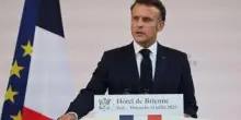 Macron: "Libertà mai così minacciata dal 1945, pace dipende da noi"