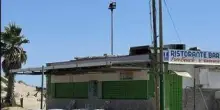 Ai Cancelli di Ostia chioschi e bagni ancora chiusi e zero bagnini