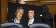 "Lettera oscena di Trump a Epstein", tycoon farà causa al Wall Street Journal
