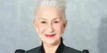 Helen Mirren compie 80 anni, regina senza corona ma con l'anima libera