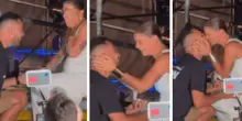 Alessandra Amoroso, sorpresa a fine concerto: la proposta di matrimonio di Valerio