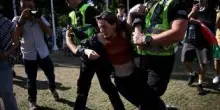 Gruppo pro Pal messo al bando in Gb, 365 arresti durante protesta a Londra