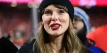Taylor Swift tornerà con un nuovo album: l'annuncio nel podcast del fidanzato