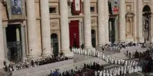 I miracoli attribuiti a Carlo Acutis e Pier Giorgio Frassati, oggi nuovi santi