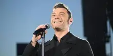 Tiziano Ferro annuncia il tour negli stadi nel 2026: biglietti e date