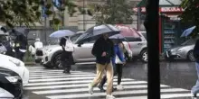 Meteo weekend tra piogge e schiarite, poi impulso freddo dalla Russia: le previsioni