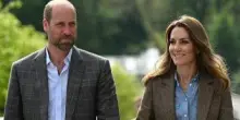William e Kate portano i figli al pub... ma per giocare