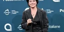 Monica Guerritore è Anna Magnani: "Ancora oggi la più moderna, perché sempre sé stessa"