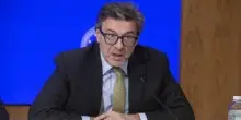 Manovra 2026, cambia norma su affitti brevi nel testo bollinato: ecco le misure