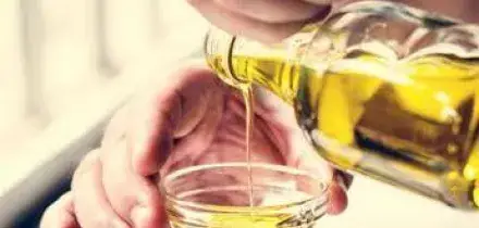 Olio extravergine d'oliva, difende cuore e cervello: tutte le proprietà