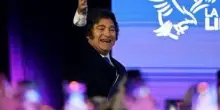 Argentina, Milei trionfa alle elezioni: vittoria con oltre il 40% delle preferenze