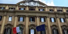 Lo spread tra Btp e Bund tedeschi chiude in ribasso a 81,2 punti