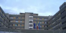 Autopsia sul giovane morto davanti al pc, si allungano i tempi