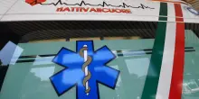 In moto contro il muro di una casa, muoiono a 18 e 19 anni