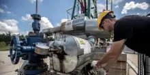 Il petrolio in rialzo a New York a 67,15 dollari