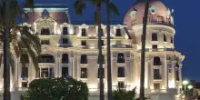 Dopo Cannes, incendiata nella notte una cabina elettrica a Nizza