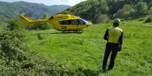 Escursionista cade per 30 metri e muore sulle Alpi Apuane
