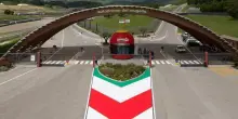 Auto: Finali mondiali Ferrari al Mugello, pole a Scarpetta