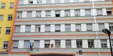 Donna incinta precipita dalla finestra, morto il bambino